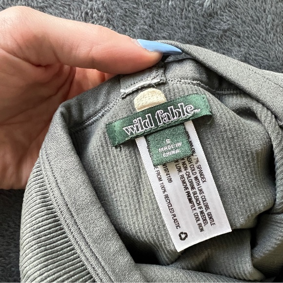 ✨Wild Fable Ribbed Knit Crop Top - Picture 5 of 7